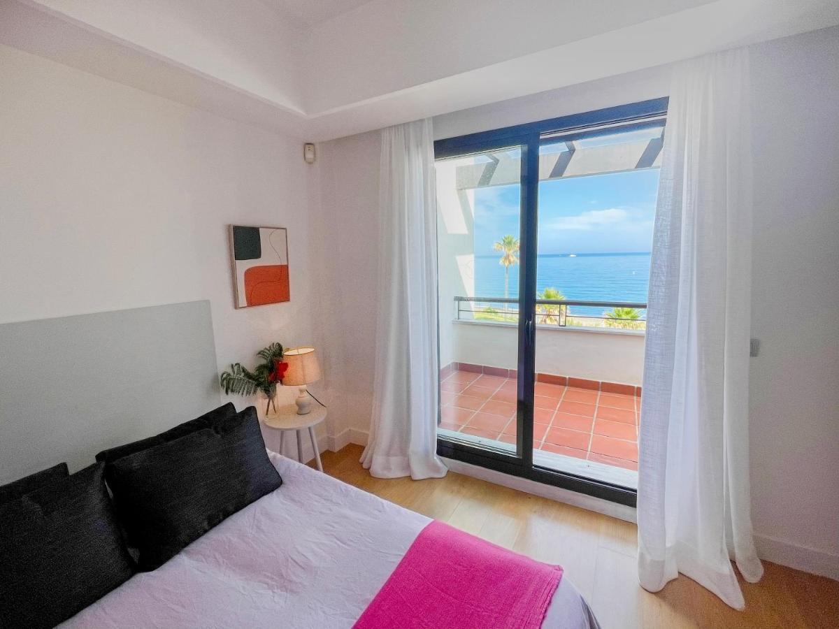 Exclusive Luxury Frontline Beach Penthouse Casares Del Mar - Estepona Екстериор снимка