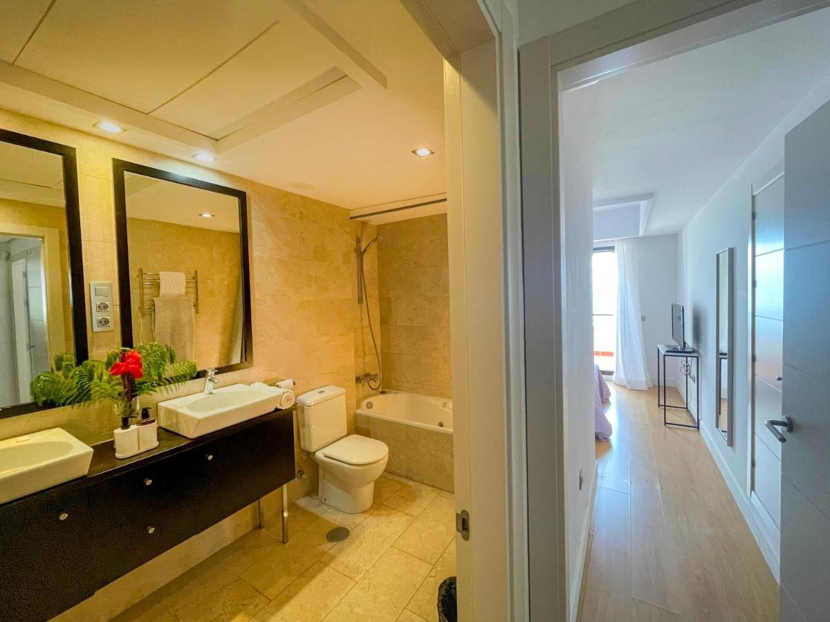 Exclusive Luxury Frontline Beach Penthouse Casares Del Mar - Estepona Екстериор снимка