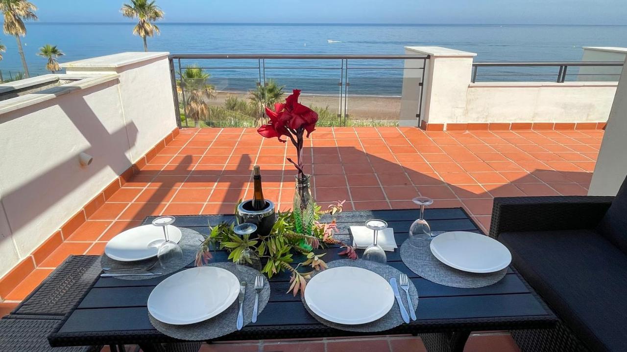 Exclusive Luxury Frontline Beach Penthouse Casares Del Mar - Estepona Екстериор снимка