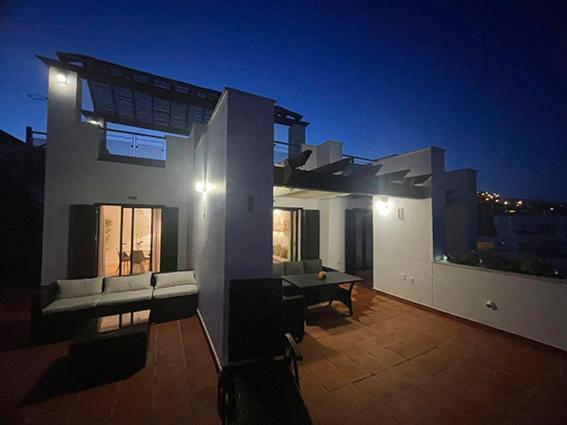 Exclusive Luxury Frontline Beach Penthouse Casares Del Mar - Estepona Екстериор снимка
